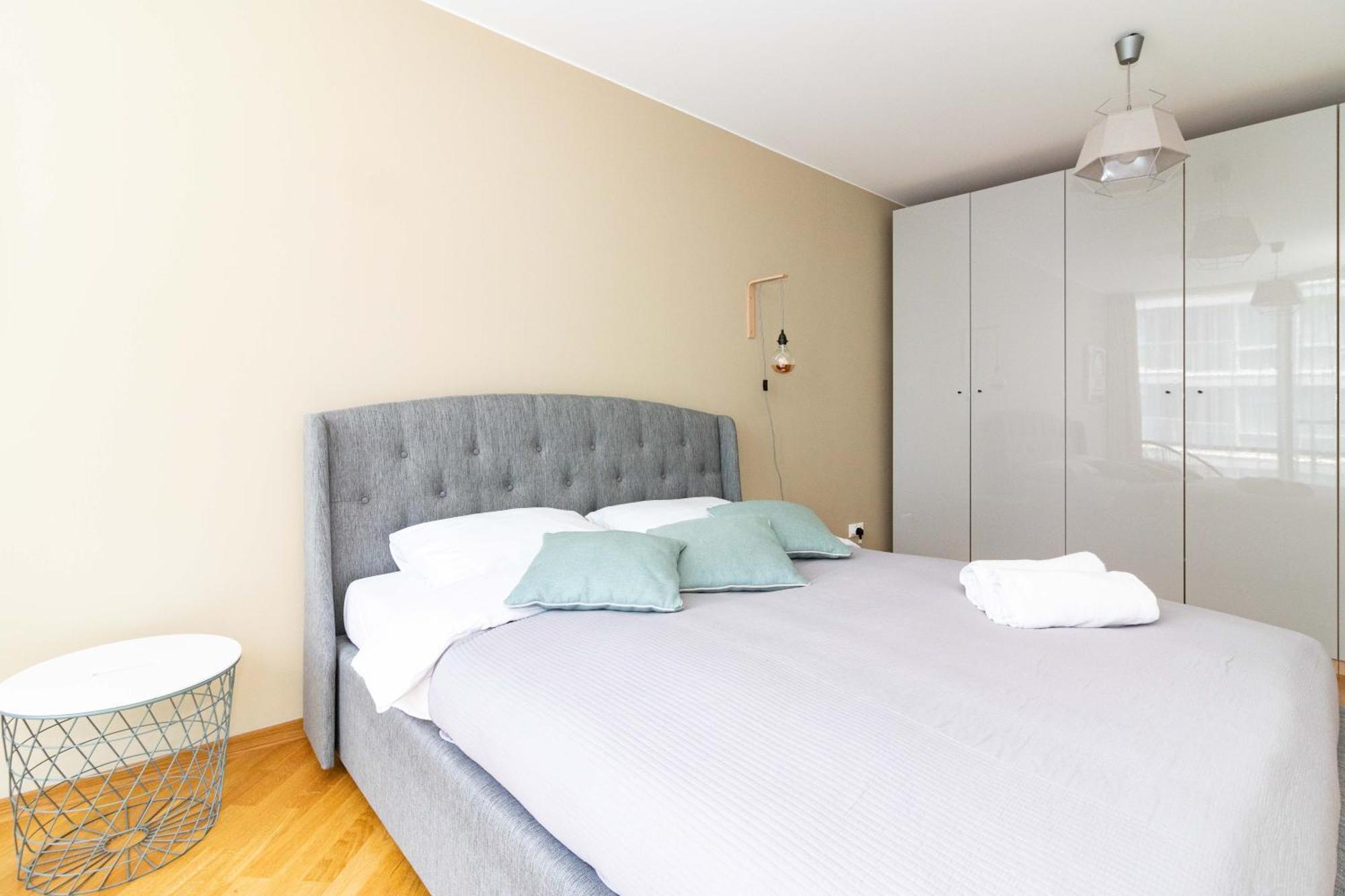 Elija Swan-Toy Apartments Šventoji Extérieur photo